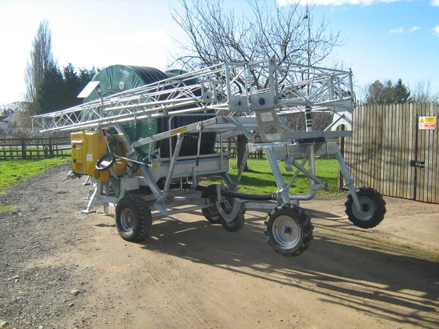 Spray Boom Mounted on Hose Reel